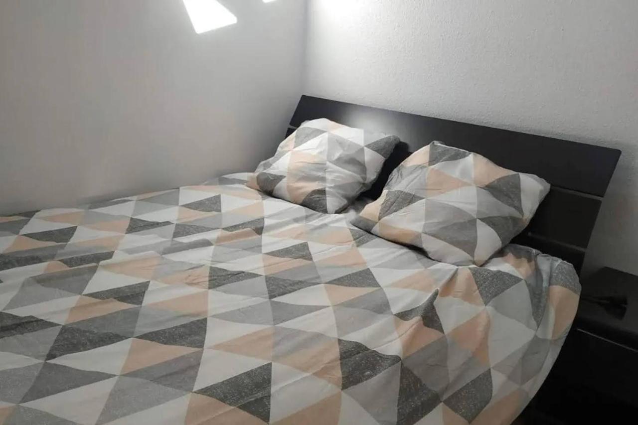 Appartement Proche Marche Au Coeur Du Centre + Wifi La Rochelle  Eksteriør billede